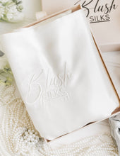 Load image into Gallery viewer, Blush Silks Pure Mulberry Silk Pillowcase - PEARL